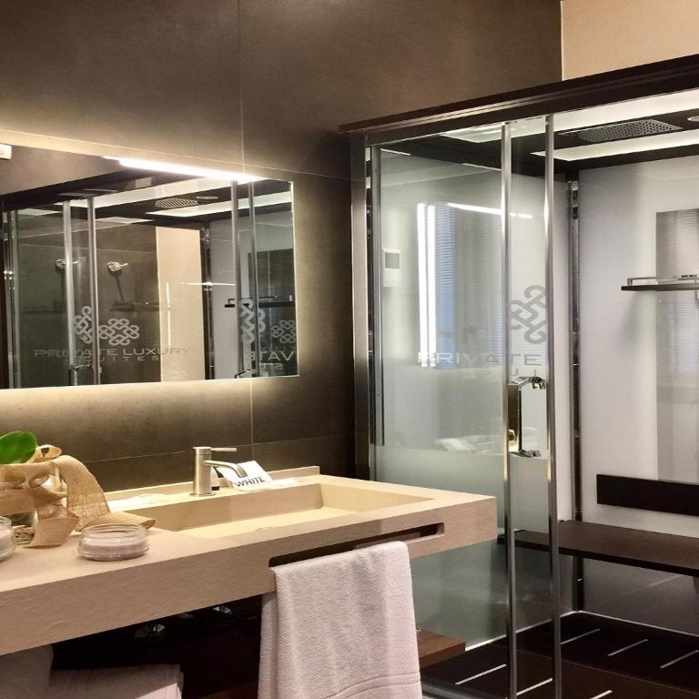 Private Luxury Suites - Suite King - 32