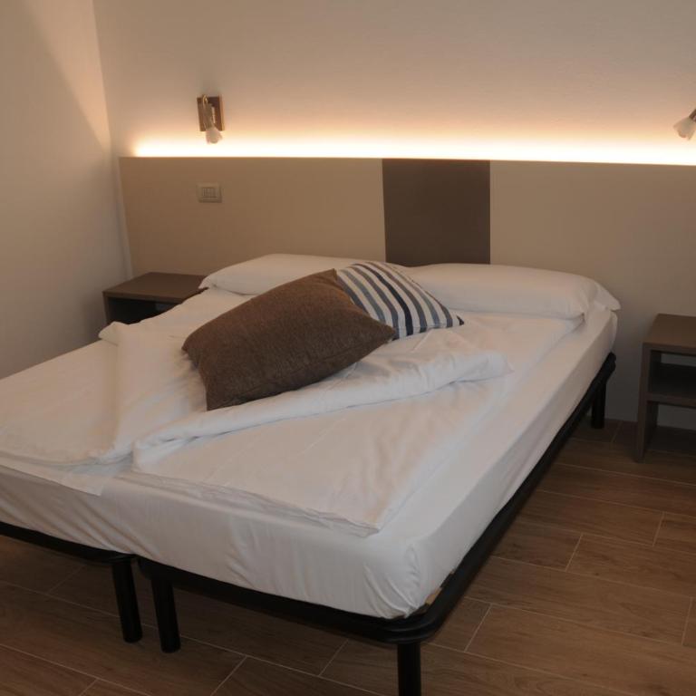 Holiday House Margherita - Appartamento con 2 Camere da Letto - 9
