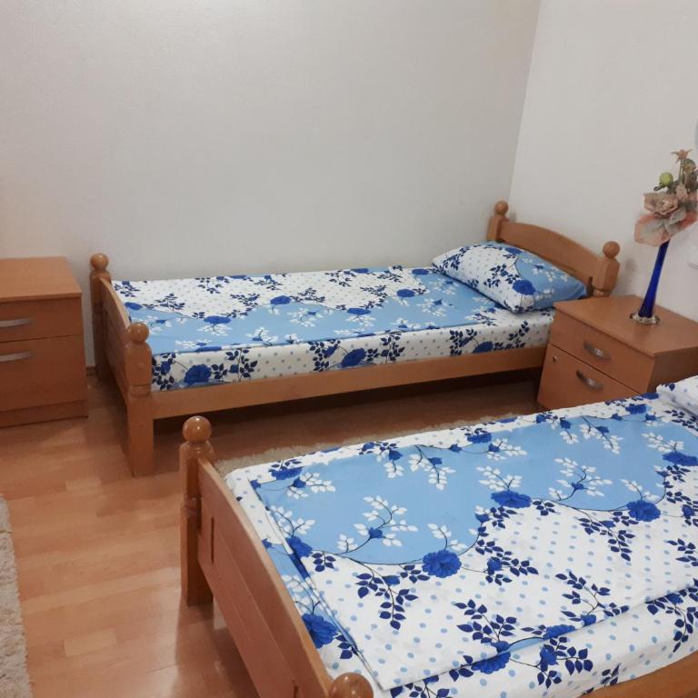 Villa Vežić - Twin Room - 9