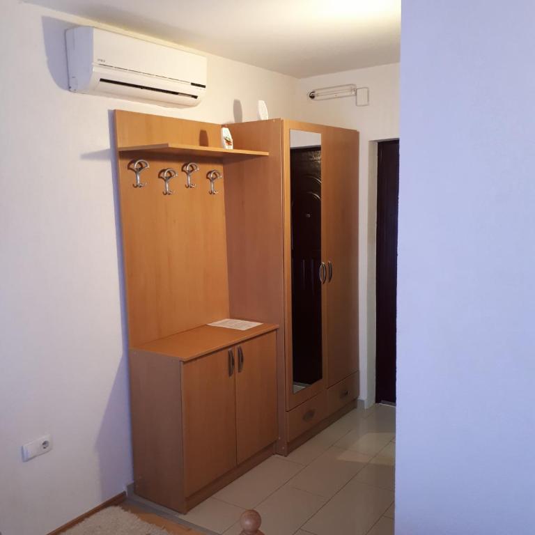 Villa Vežić - Twin Room - 6