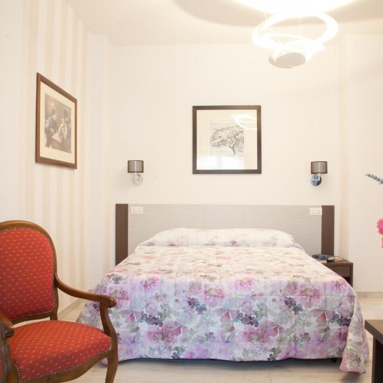 Le Peonie - Standard Triple Room - 1