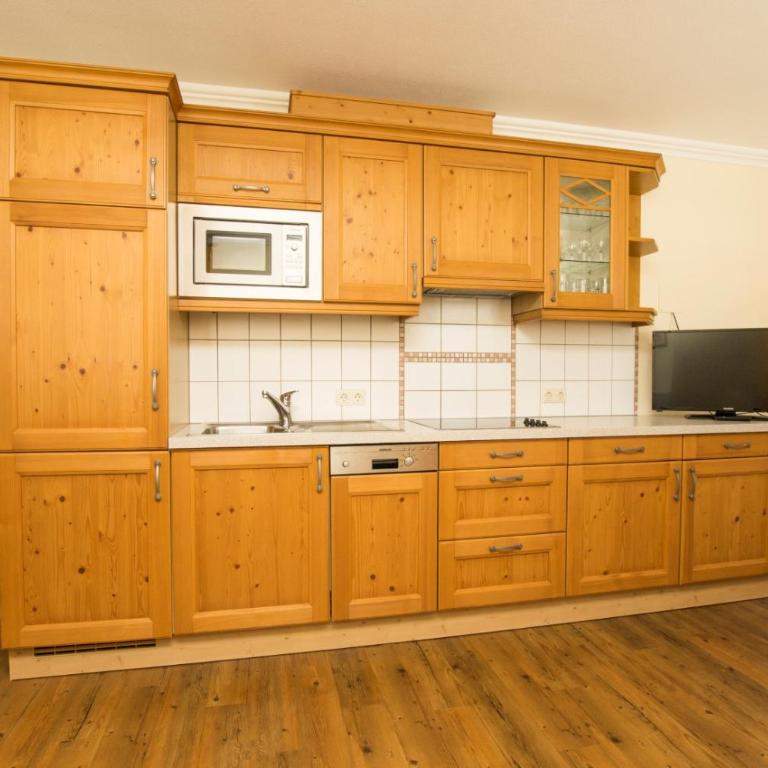 Aparthotel Weningeralm - Apartment mit 2 Schlafzimmern - 1