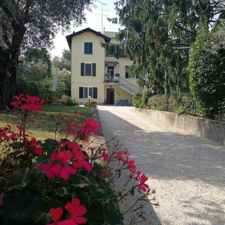 Appartamento Villa Margherita - Casa con 2 Camere da Letto - 2
