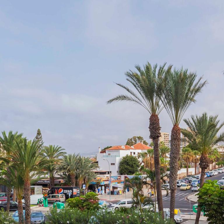 Apartamento El Dorado, Wi-Fi y aparcamiento gratuito - Apartamento de 2 dormitorios - 28
