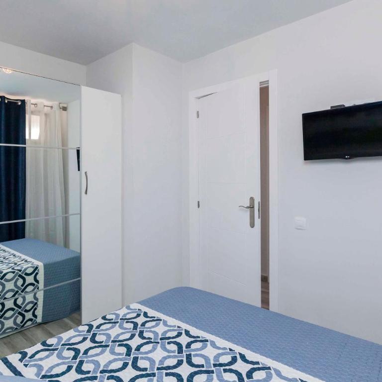 Apartamento El Dorado, Wi-Fi y aparcamiento gratuito - Apartamento de 2 dormitorios - 25