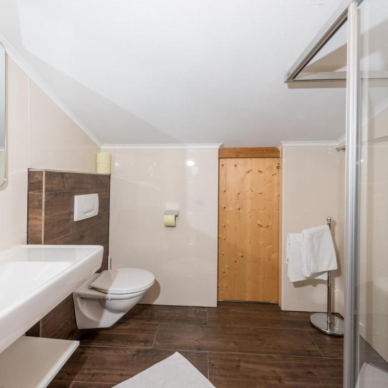 Landhaus Bergzeit - Apartamento de 1 dormitorio con balcón o terraza - 8