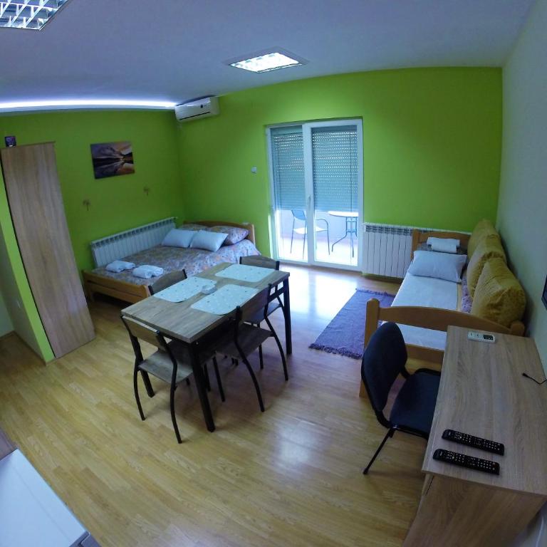 Apartment Popovic - Apartman sa Terasom - 3