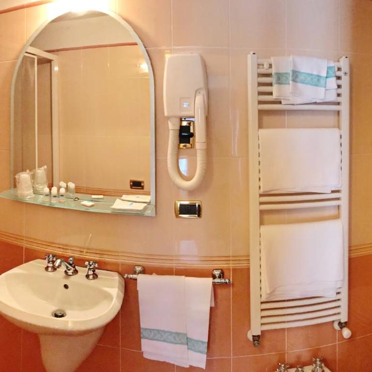 B&B Villa Primavera - Camera Quadrupla - 2