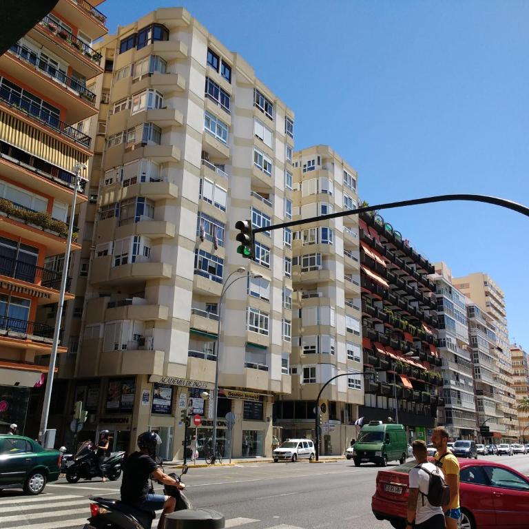 Apartamento Cantabrico junto a la playa y al Hospital Puerta del Mar - Apartamento de 1 dormitorio - 11