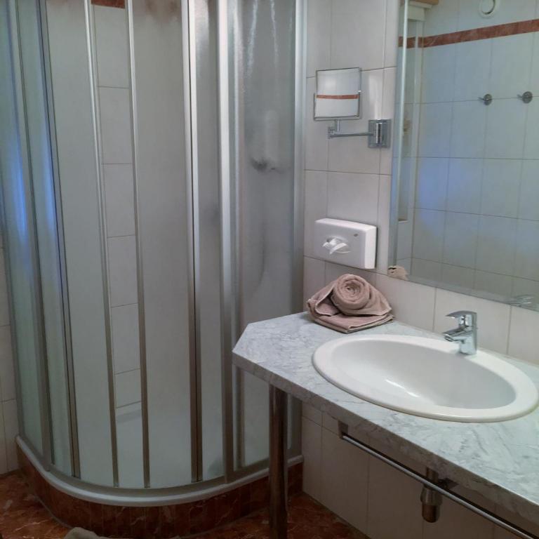 Fewo-Stattmann - Apartment mit 2 Schlafzimmern - 2