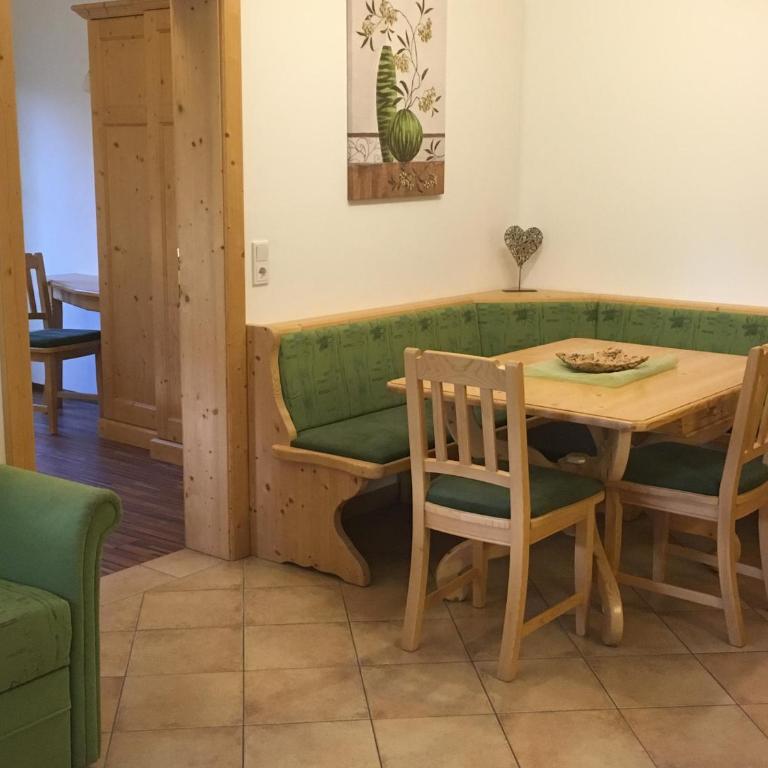 Fewo-Stattmann - Apartment mit 2 Schlafzimmern - 1