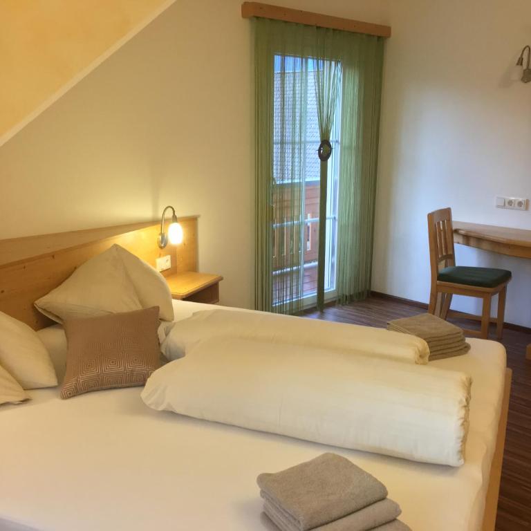 Fewo-Stattmann - Apartment mit 2 Schlafzimmern - 4
