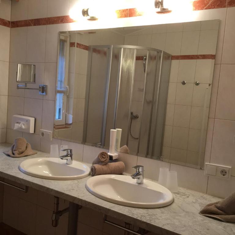 Fewo-Stattmann - Apartment mit 2 Schlafzimmern - 2
