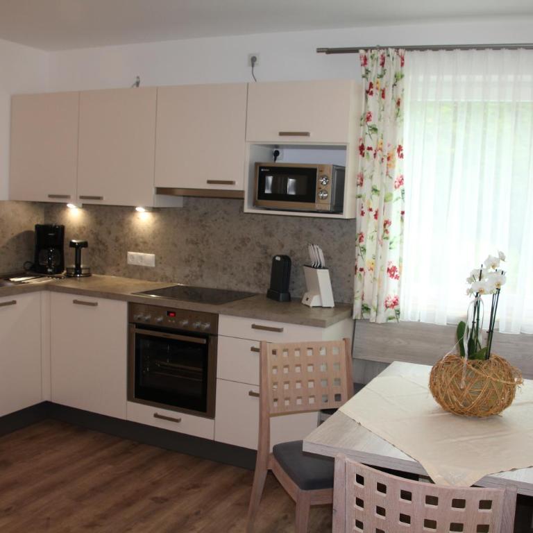 Ferienwohnungen Karwendel Camping - Studio mit Bergblick - 6