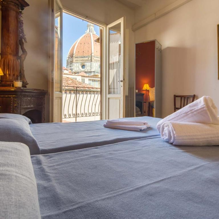 Typical Florentine Apartment - Penthouse Apartment - 2