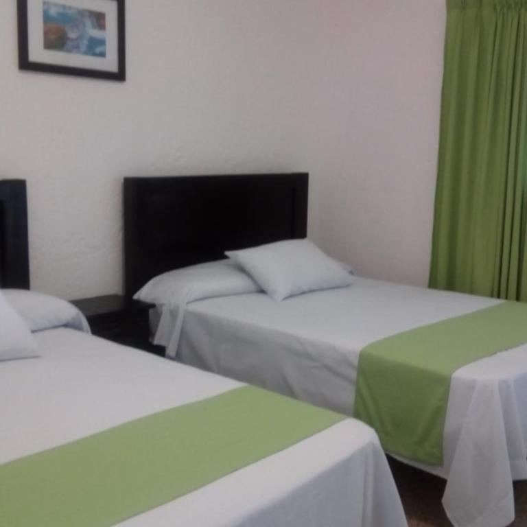 Hotel D'Lina Princess Suites - Family Room with Private Bathroom - 3