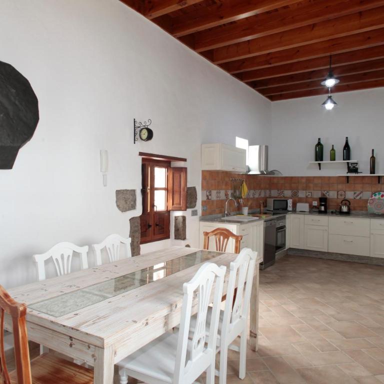 CASERÍO LEANDRO I - Villa - 1