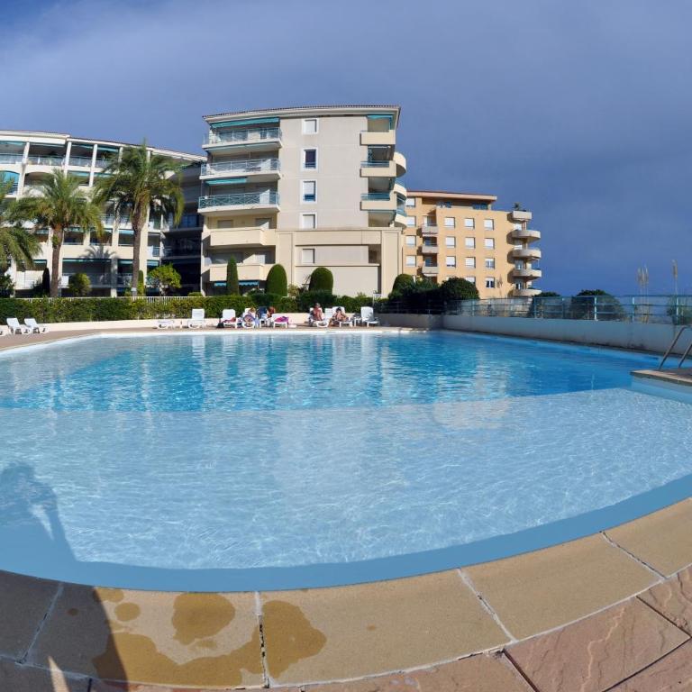 Les Pins Bleus - Antibes Juan Les Pins - Apartamento con vistas al jardín - 8