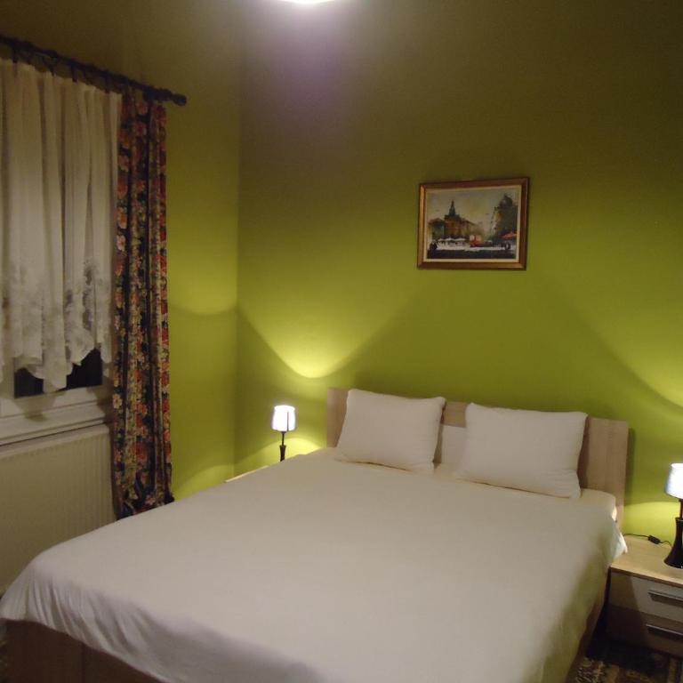 Apartments Villa Svetlana - Dvokrevetna Soba sa Bračnim Krevetom - 7