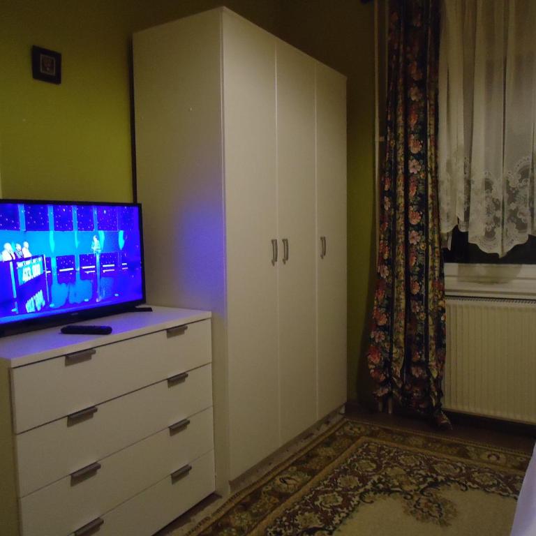 Apartments Villa Svetlana - Dvokrevetna Soba sa Bračnim Krevetom - 6