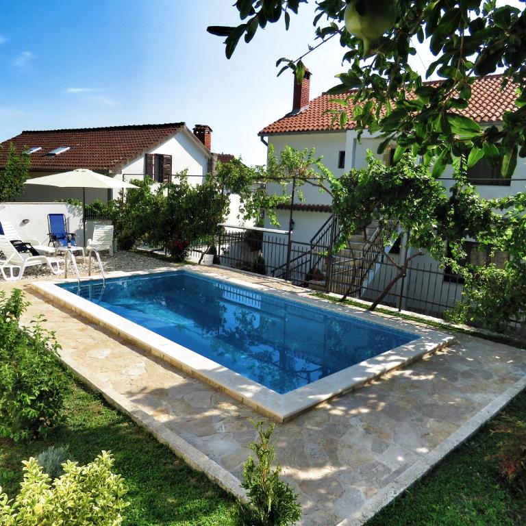 Villa Uros - Villa with Private Pool - 27