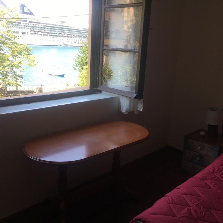 Apartments Vido - Two-Bedroom Apartment with Terrace and Sea View - 25