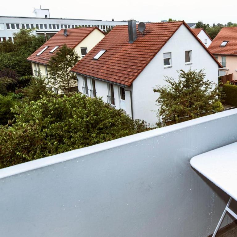 Lovely studio in Augsburg - Apartment mit Balkon - 7