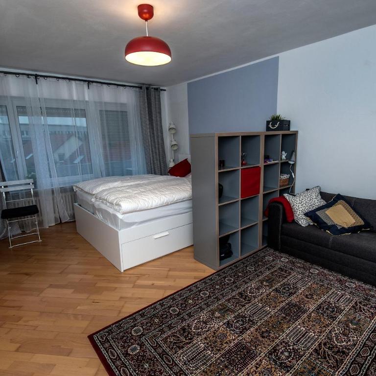 Lovely studio in Augsburg - Apartment mit Balkon - 1