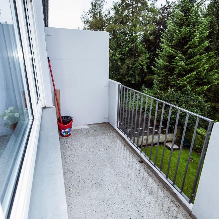 Lovely studio in Augsburg - Apartment mit Balkon - 8