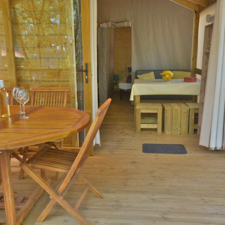 Camping Les Cent Chênes - Cabane Supérieure - 3