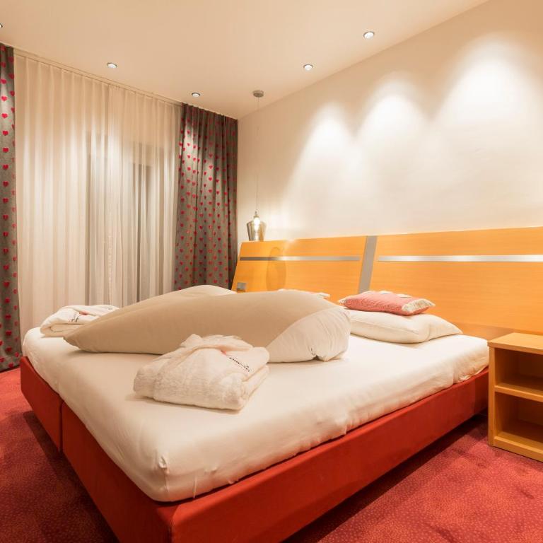 Alpenlove - Adult SPA Hotel - Junior Suite "Herzilein" - 3
