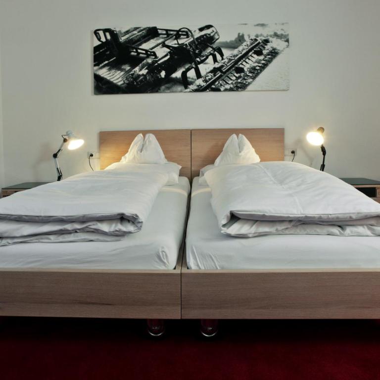 Hinterwies – Ski In / Lodge / Dine - Low Budget Doppel- oder Zweibettzimmer - Untergeschoss - 2