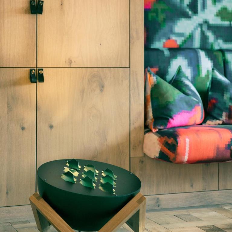 Hinterwies – Ski In / Lodge / Dine - Deluxe Doppelzimmer - 5