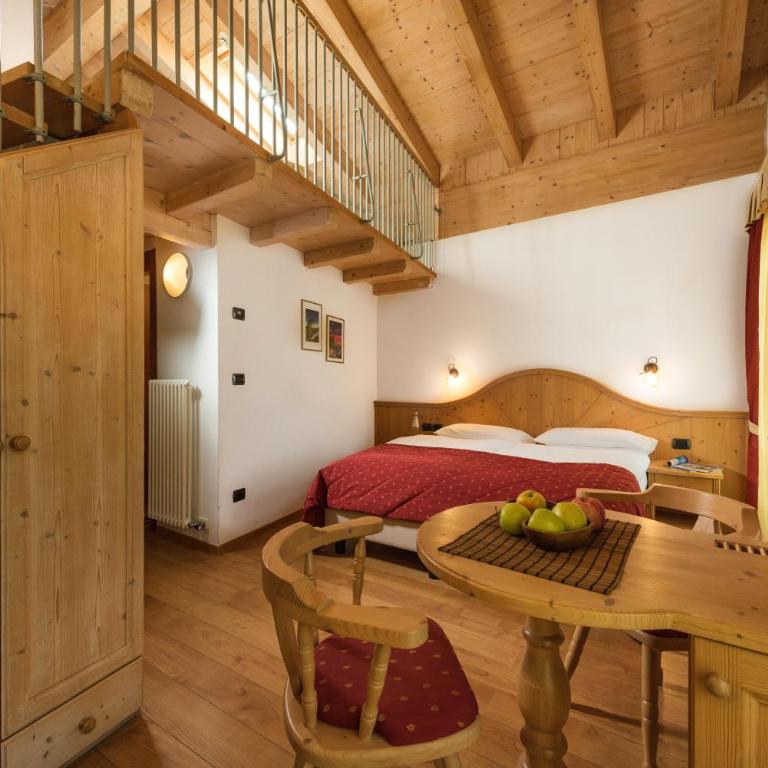 Romantic Charming Hotel Rancolin - Suite Familiare con Balcone - 1