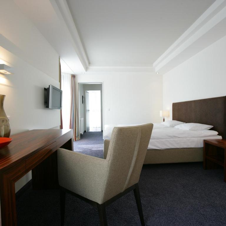 Hotel Erzgiesserei Europe - Habitación Doble Confort - 5