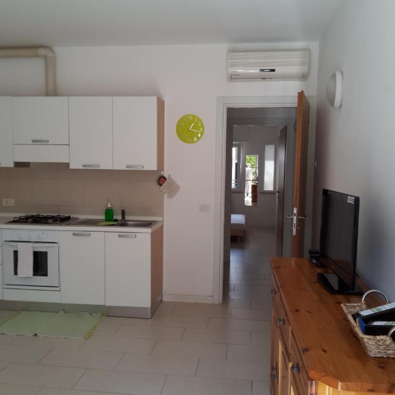 Villa Flora - Appartamento con 1 Camera da Letto - 4