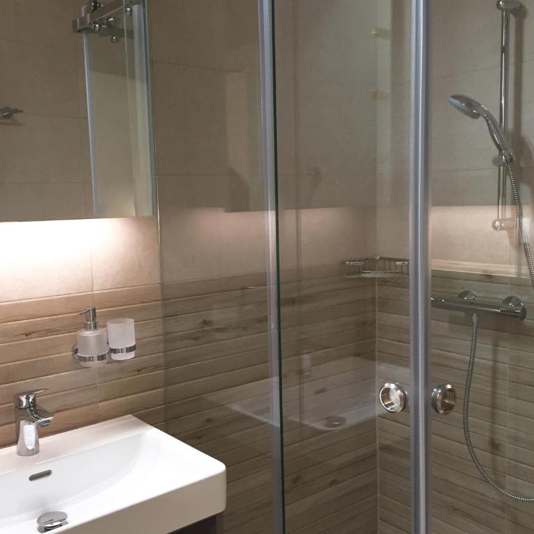Sun Valley Apartment - Apartamento de 2 dormitorios con balcón - 9