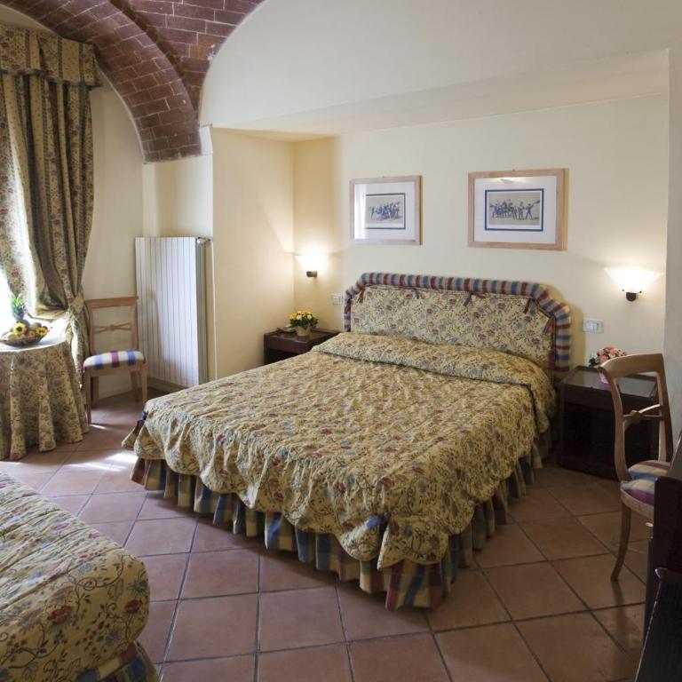 Hotel Italia - Camera Quadrupla - 4