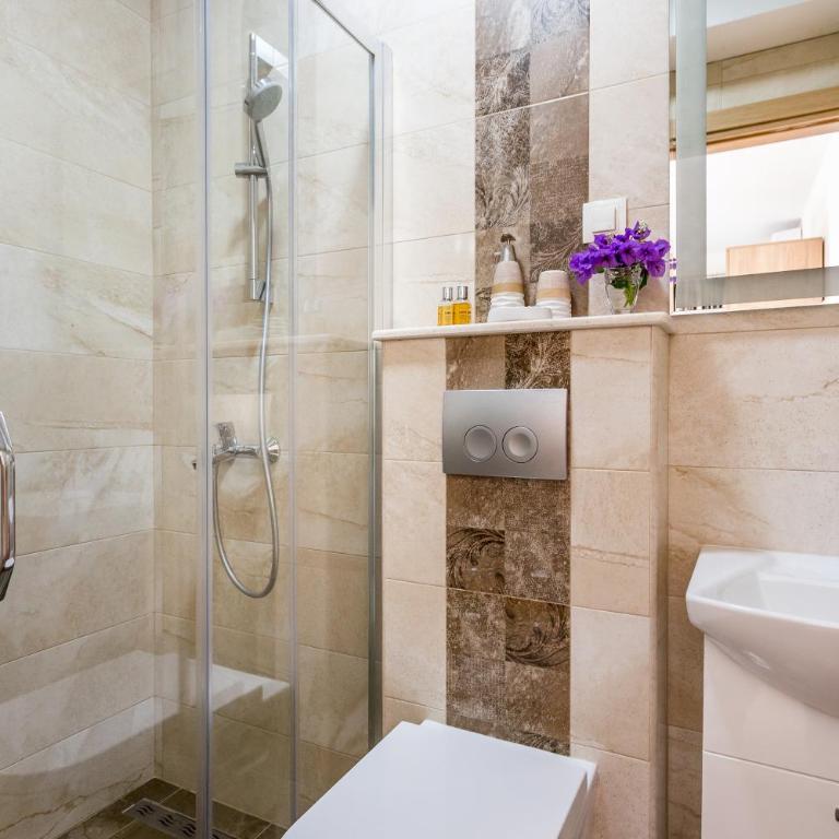 Apartments Batricevic - Studio Apartment - 7