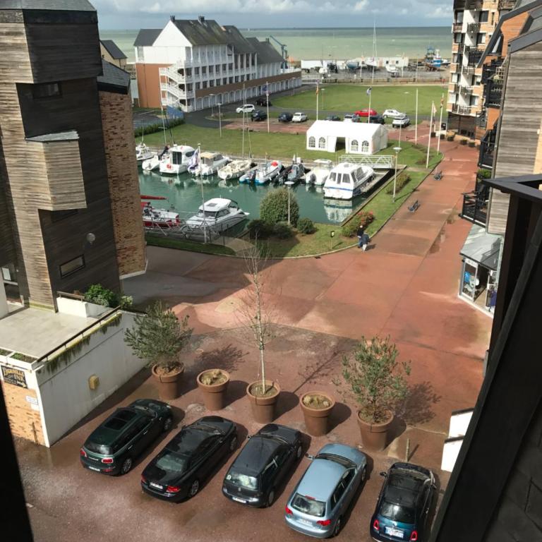 Un petit nid en face de la mer à Deauville - Monolocale con Vista Mare - 26