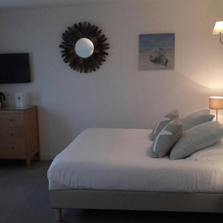 Hotel Des Falaises - Chambre Double Supérieure - 2
