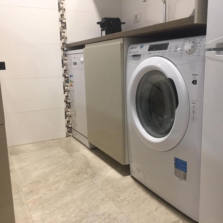 Estudios Ciudad Jardín - Apartamento Estudio - 10