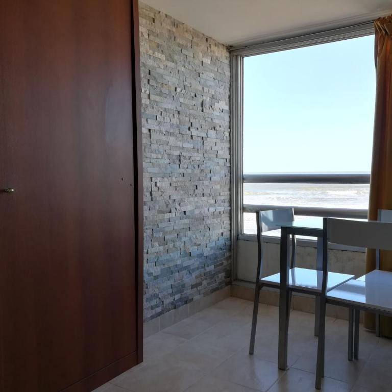 Departamento Villa Gesell Sur Sobre Playa y 140 Vista al Mar - Apartment with Sea View - 9