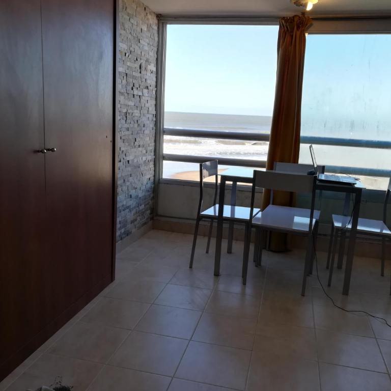 Departamento Villa Gesell Sur Sobre Playa y 140 Vista al Mar - Apartment with Sea View - 21