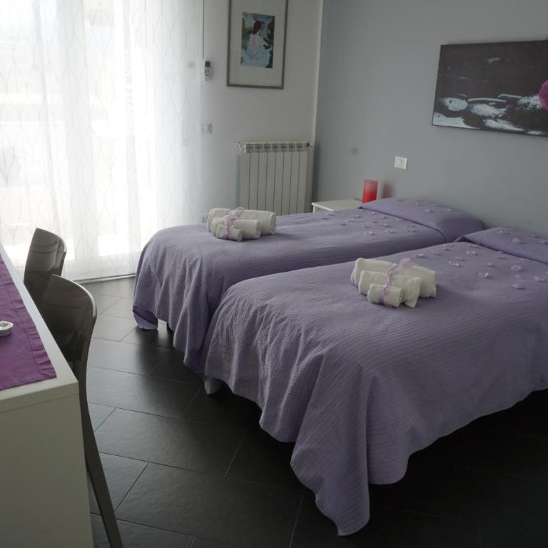 Bed and Breakfast Palermo Centro - Camera Matrimoniale/Doppia con Letti Singoli - 12