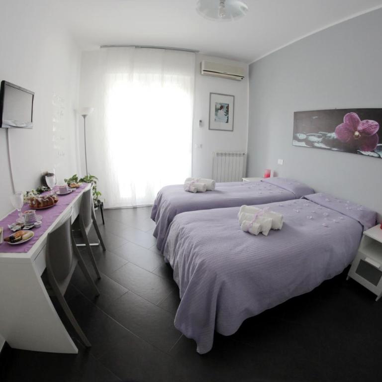 Bed and Breakfast Palermo Centro - Camera Matrimoniale/Doppia con Letti Singoli - 11
