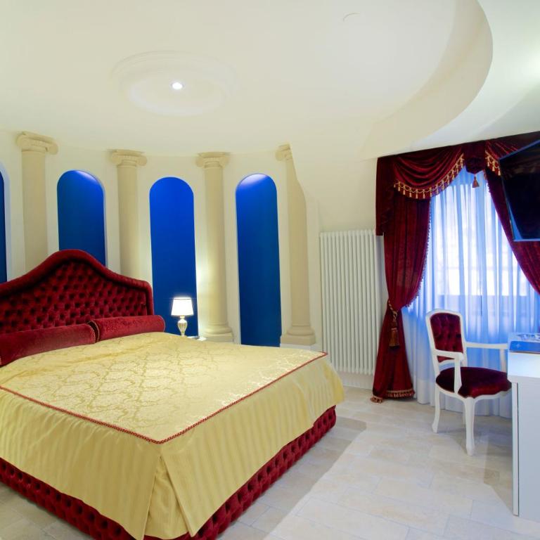 Design Suite Tirano - Camera Matrimoniale Superior - 1