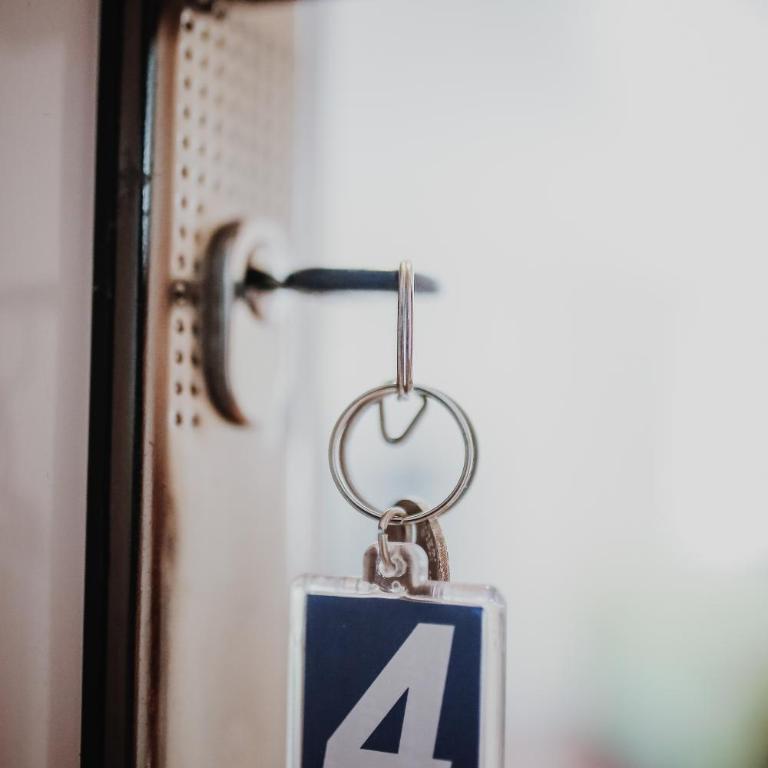 Apartmani Aleksandra u centru grada - Standardna Dvokrevetna Soba sa Bračnim Krevetom/Zasebnim Krevetima - 9