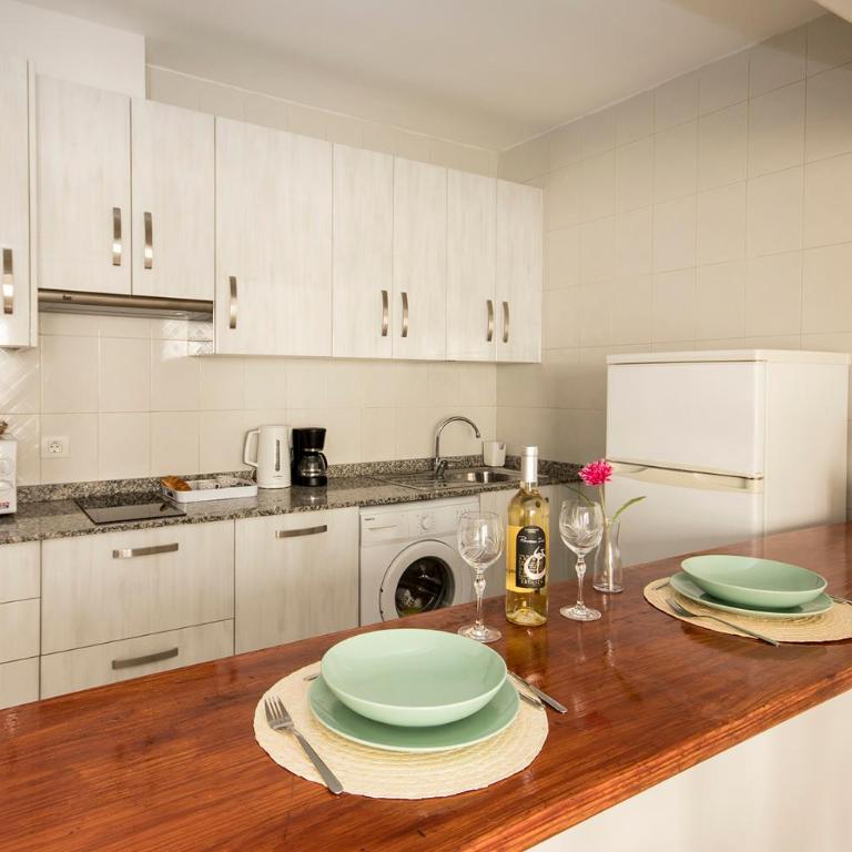 Apartamento Almirante VV - Apartamento con balcón - 6