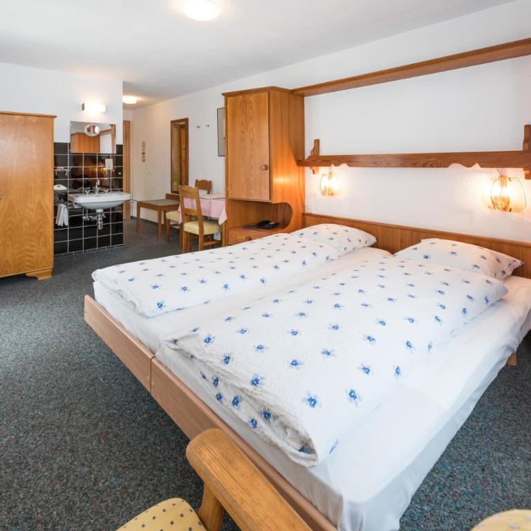 Hotel Rhodania - Doppelzimmer - 4